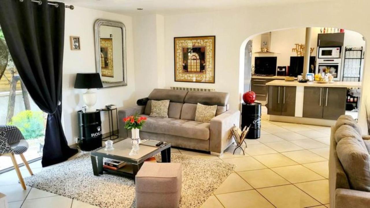 Villa Raffaella Les Albres Bagian luar foto